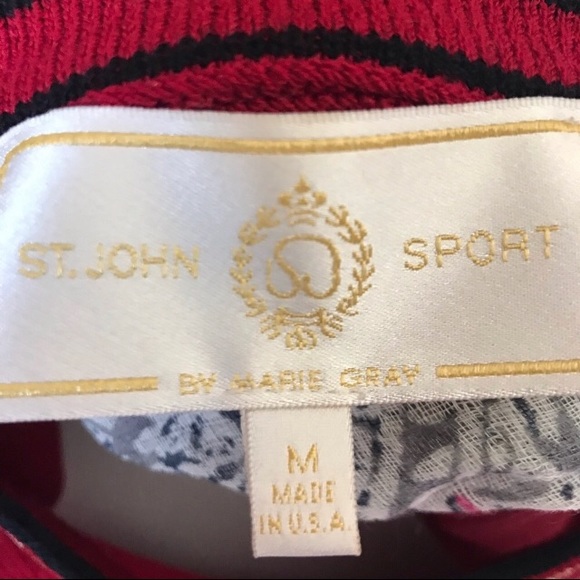 St. John sleeveless Sport Top - Picture 2 of 5